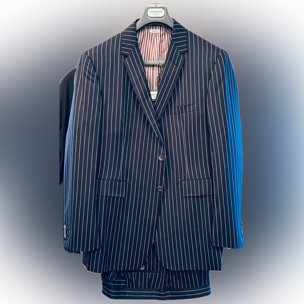 ✨ Thom Browne Navy PinStripe Suit, Size 60 R (US)